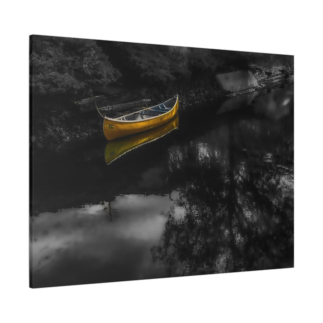 Toile murale représentant un canoë jaune serein