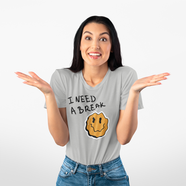 T-shirt sculpté « J'ai besoin d'une pause » 