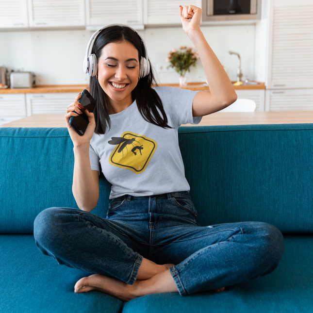 T-shirt sculpté « Attention aux moustiques » 