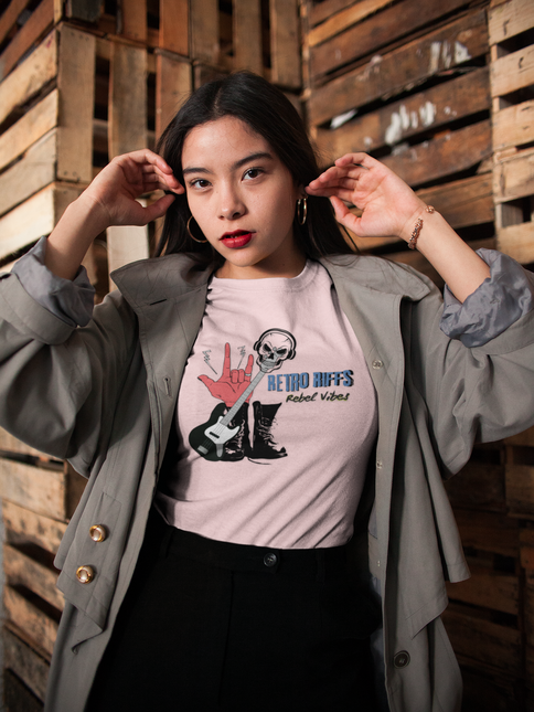 T-shirt sculpté Retro Riffs Rebel Vibes 