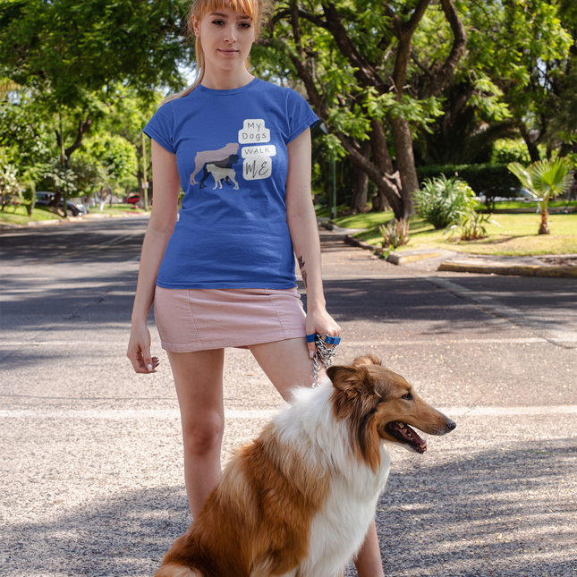 T-shirt sculpté « Mes chiens me promènent » 